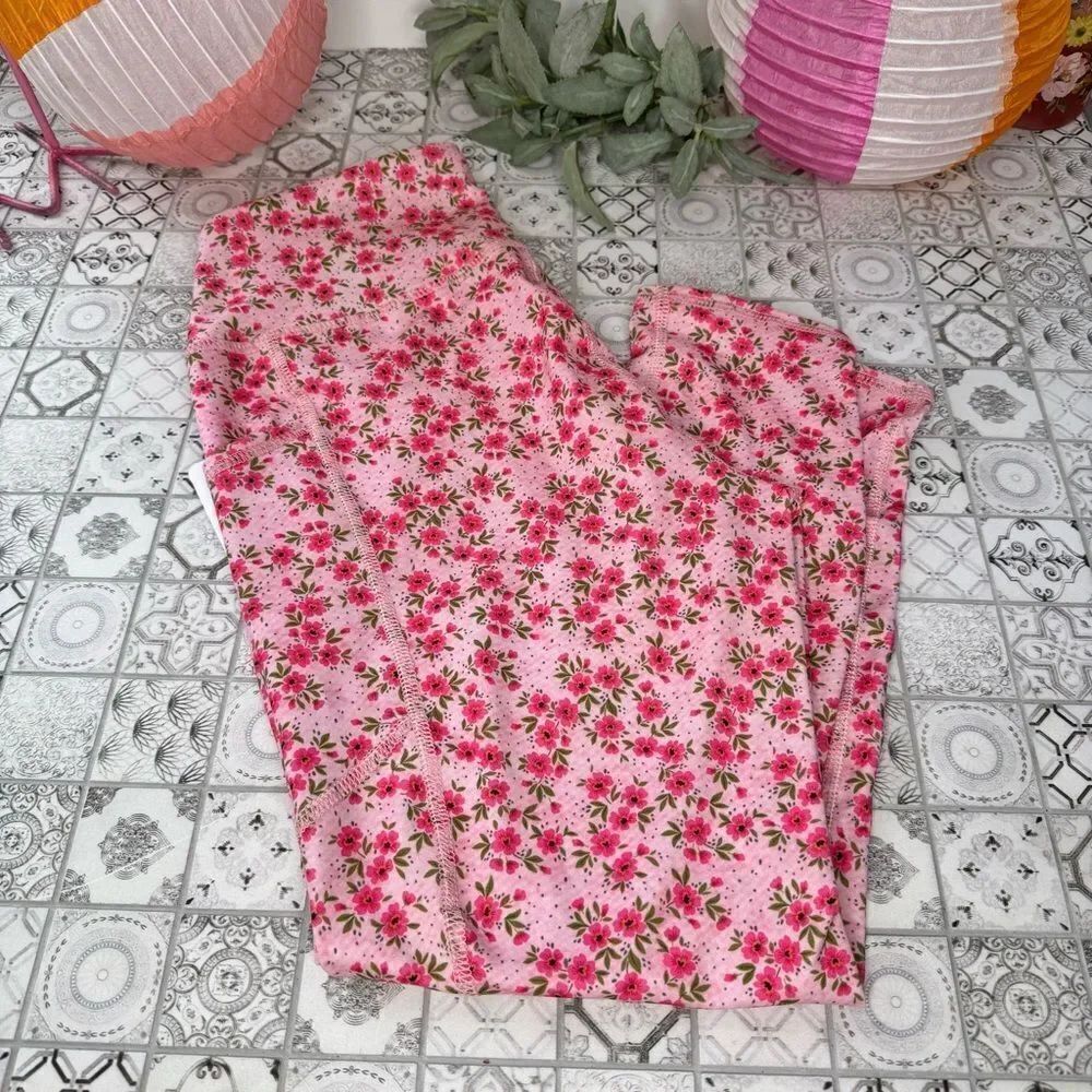 Evolution and Creation Pink Floral Leggings - Picture 6 of 6